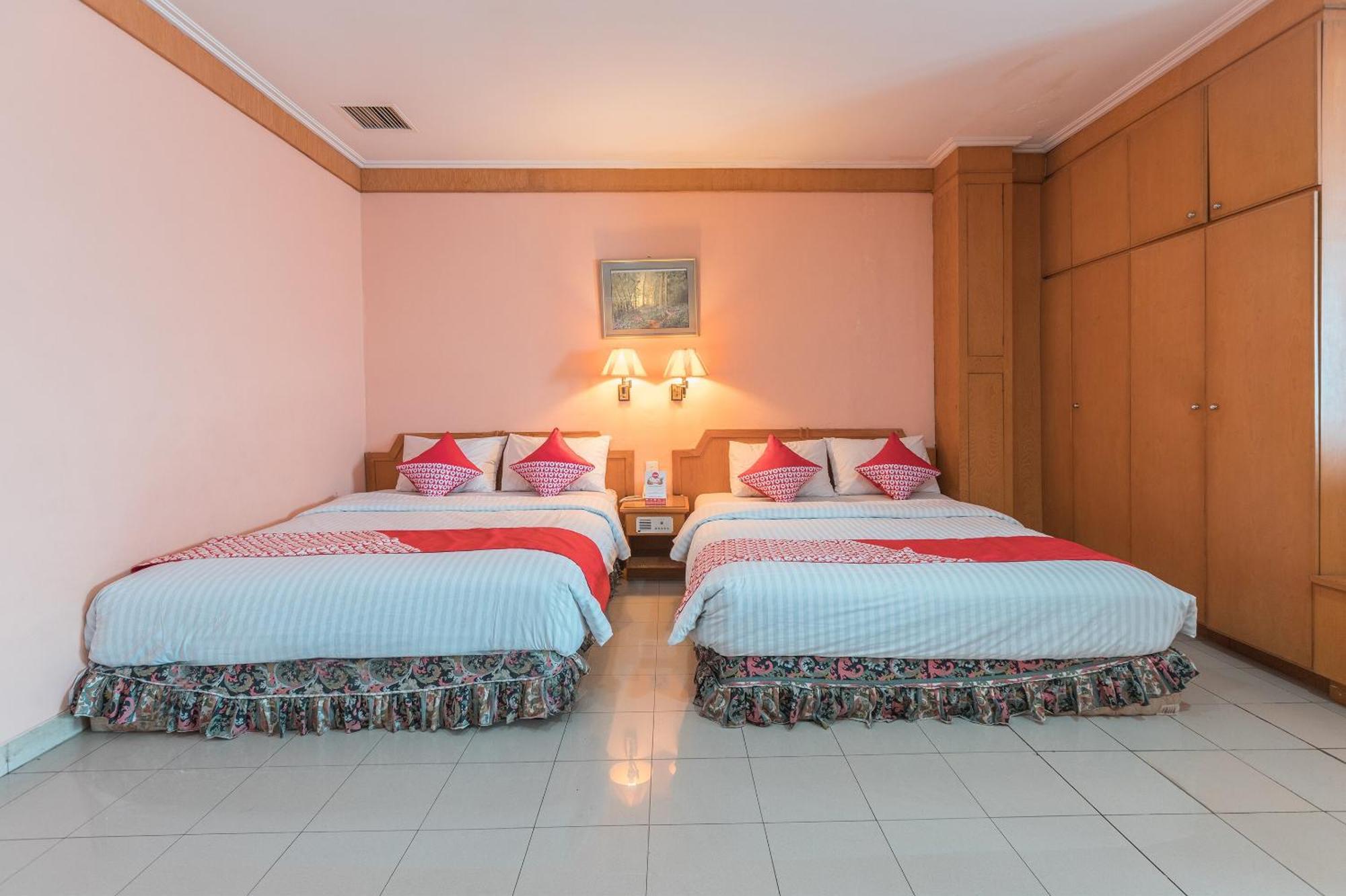 Oyo 671 Hotel Capitol Jakarta Eksteriør billede