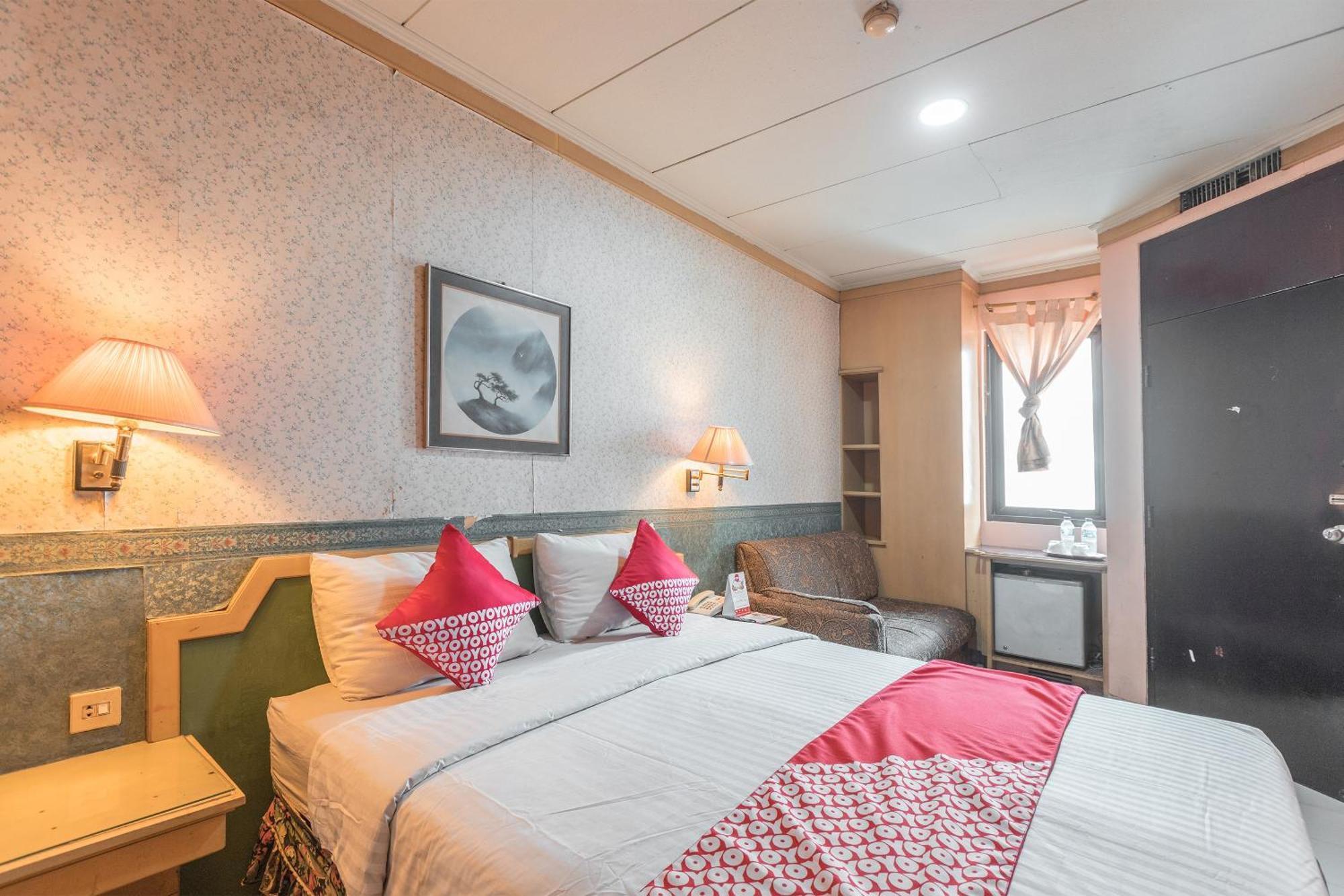 Oyo 671 Hotel Capitol Jakarta Eksteriør billede